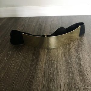 H&M Gold Plated Fashion Accessory Belt